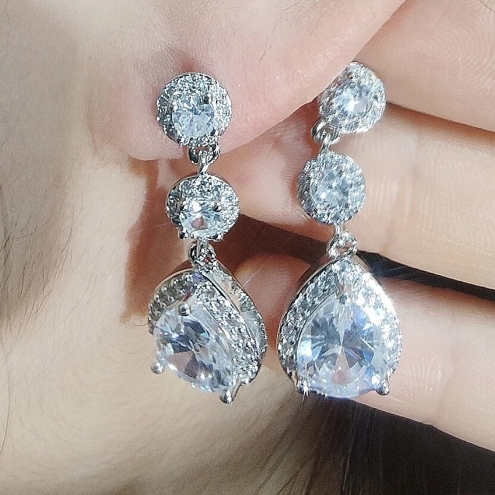 NEW PEAR 925 STERLING SILVER DIAMOND EARRINGS, NICE EARRINGS, CUTE EARRINGS - Picture 4 of 5
